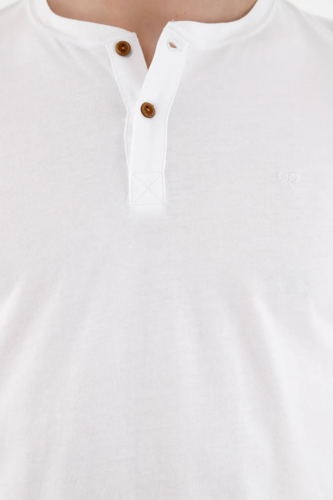 Camiseta blanca manga larga para hombre