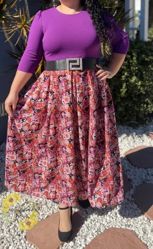 Daniela Vestido Morado Floral con Paletones