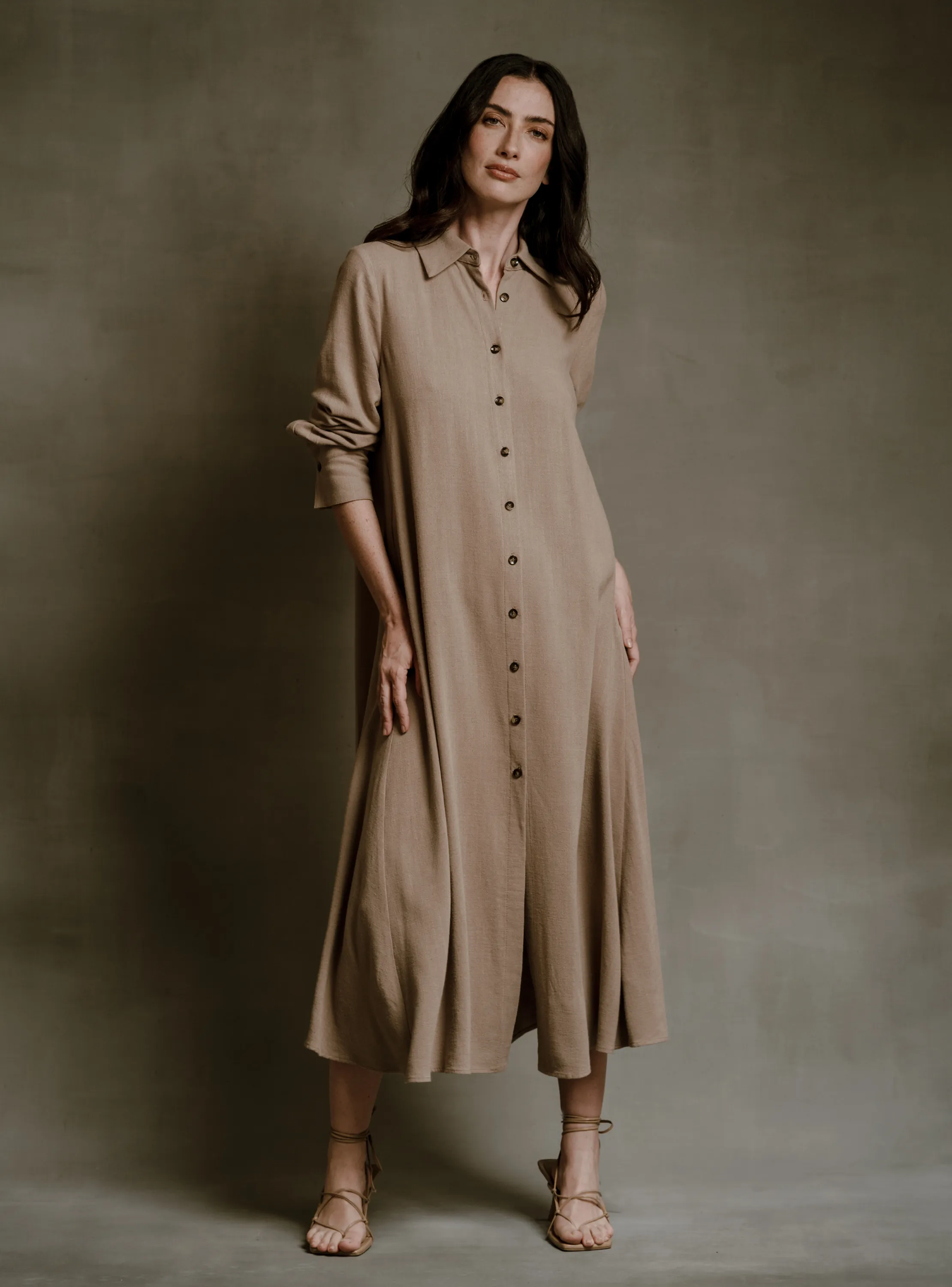 OCTAVIA | VESTIDO CAMISERO NOA KHAKI LINO