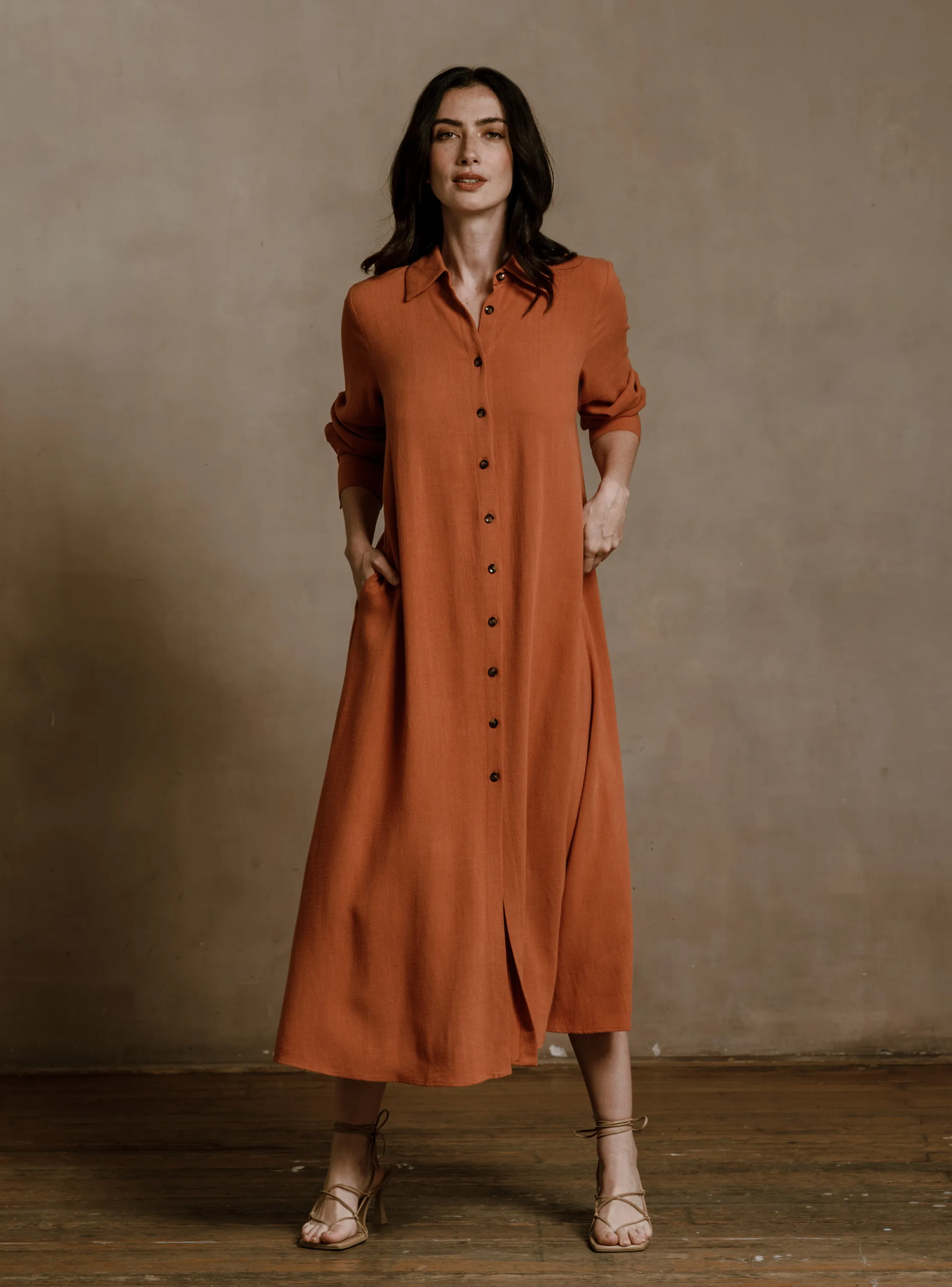 OCTAVIA | VESTIDO CAMISERO NOA RUST LINO